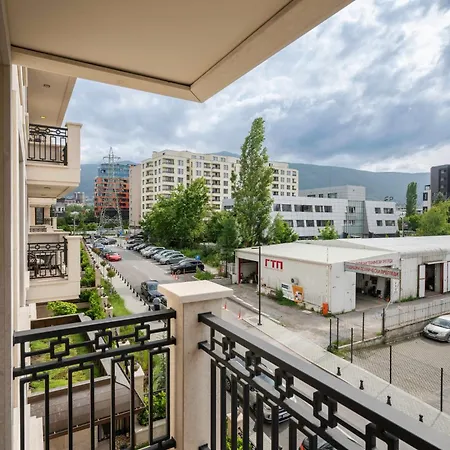 Stylish Urban Haven With Dedicated Parking Spot By Flat Mаnager Apartament Sofia